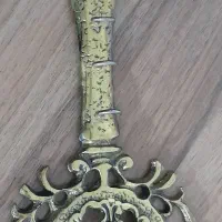 جاکلیدی برنز