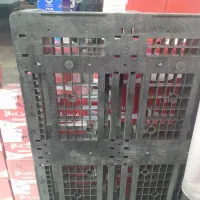 پالت‌پلاستیکی و چوبی