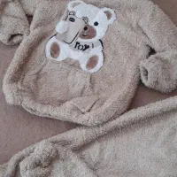 هودی وشلوارست|کفش و لباس بچه|قم, سرحوض|دیوار