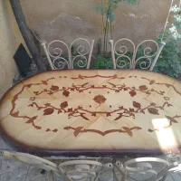 سینک میز ناهار خوری صندلی لوستر کابینت.