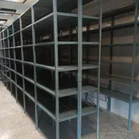 قفسه پیچ و مهره ای