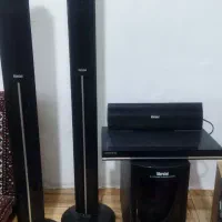 پخش کننده خانگی مارشال و دستگاه سامسونگ