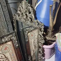 سینی و قابلمه مسی قدیمی و میز برنز و عسلی با سنگ|کلکسیون اشیاء عتیقه|مرند, |دیوار