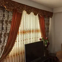 پرده کاملا سالم و نو|پرده، رانر، رومیزی|میانه, |دیوار