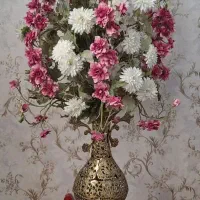 گل و گلدان
