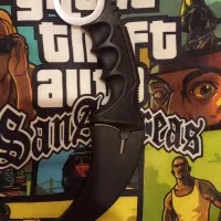 چاقو کارامبیت