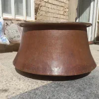 دیگ مسی چکشی قدیمی.یادگار گذشتگان با مرام