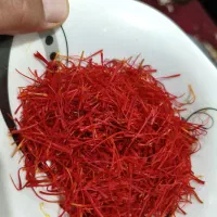 زعفران اصل به شرط ضمانتی|خوردنی و آشامیدنی|شیراز, گویم|دیوار