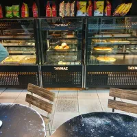 یخچال اکواریومی مکعبی قنادی