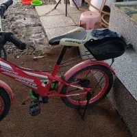 دوچرخه بچگانه تمیز و سالم|دوچرخه، اسکیت، اسکوتر|ایزدشهر, |دیوار