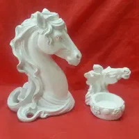 مجسمه فرشته هفت سین اسب نماد سال تخم مرغ رنگی ماهی