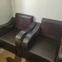 دو عدد مبل چرم تک نفره