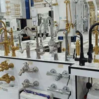 انواع فول ست و شیرآلات. دوش پیانویی و دوش پنلی|لوازم سرویس بهداشتی|خرمشهر, |دیوار