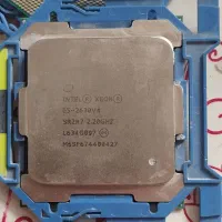 دوعدد سی‌پی‌یو سرور (CPU)