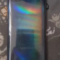 گوشی بدون کارتن