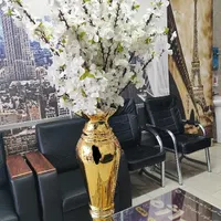 گل مصنوعی به همراه گلدان|گل مصنوعی|شیروان (خراسان), |دیوار