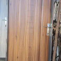 درب حیاطی ، دروازه ، آهن آلات،  پله ، درب چوبی|حراج|ساری, |دیوار