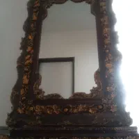 ایینه و میز