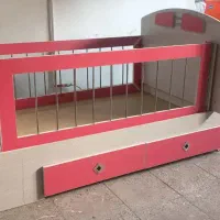تخت خواب بچه محافظ دار