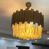 لوستر کریستالی ریموتدار نو و ساعت دیواری