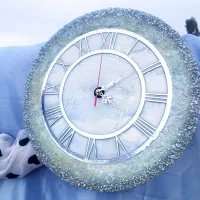 ساعت دیواری