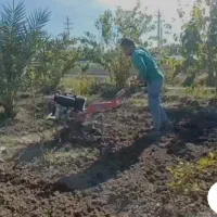 شخم زدن باغ و باغچه