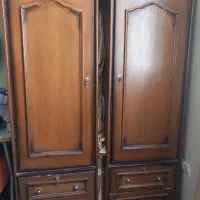 کمد لباس چوبی