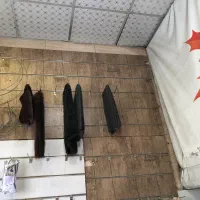 سلام یک عدد میز یک عدد ویترین اهنی و دوتا رگال|فروشگاه و مغازه|تهران, صد دستگاه|دیوار