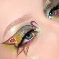 سالن زیبایی ، کاشت ناخن ، کاشت مژه
