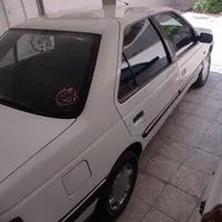پژو آردی سفید
