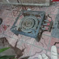 یک عدد اجاق گاز سه شعله بزرگ