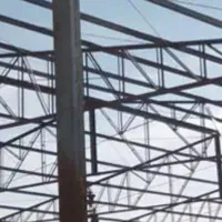 استخدام نیروی سقف شیروانی