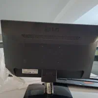 مانیتور 19 اینج و کیبورد