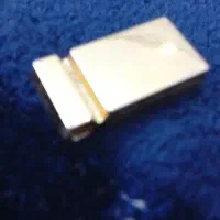 فلاش ۳۲گیگ.