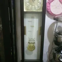 ساعت مجلسی ایشتاده بزرگ سالم