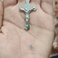 گردن آویز سلیب