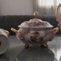 چینی گل برجسته مارک لمونژ کاستل|ظروف سرو و پذیرایی|قم, باجک دو|دیوار