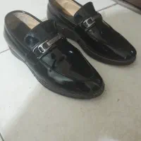 کفش در حد نو.