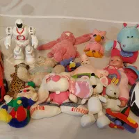 18 عدد عروسک ماشین اسباب بازی دونه 30تومن