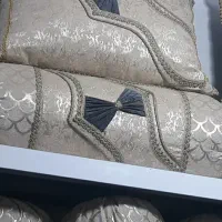 خیاط جهت دوخت بالشت طرح