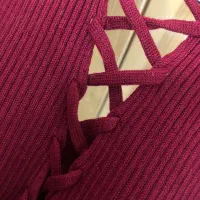 تعدادی لباس|لباس|شاهین‌شهر, فردوسی|دیوار