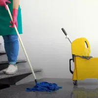 نظافت راه پله و پارکینگ