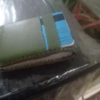 مدارک پیدا شده|اشیا|دورود, |دیوار