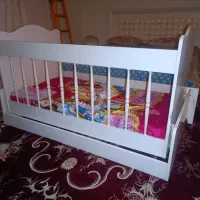 تخت نوزادی گهواره ای متحرک