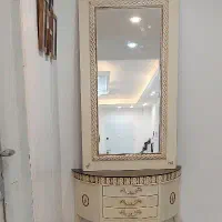 آینه وکنسول