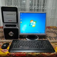 کامپیوتر ۴هسته با رم ۸ ddr2 هارد ۵۰۰ گرافیک ۱