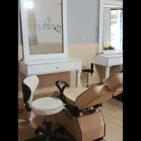 لوازم سالن زیبای به فروش می‌رسد