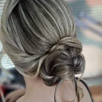 سالن زیبایی مسیبحا|خدمات آرایشگری و زیبایی|اندیشه, اندیشه فاز ۱|دیوار