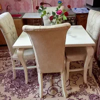 میز غذاخوری