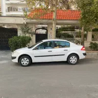 مگان دنده ای